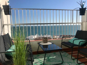 Apartamento Cloe con terraza y vistas al Mar